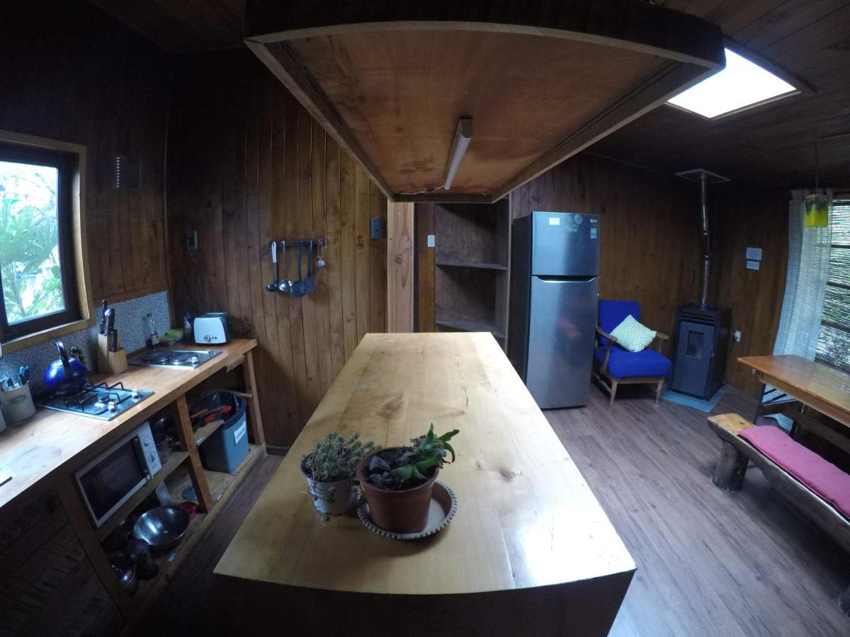 Chili Kiwi Lakefront Backpackers Hostal *