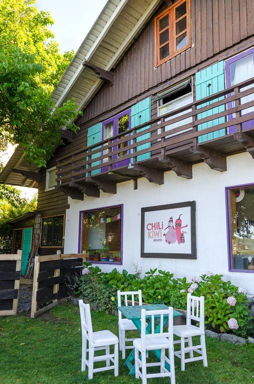Chili Kiwi Lakefront Backpackers Hostal